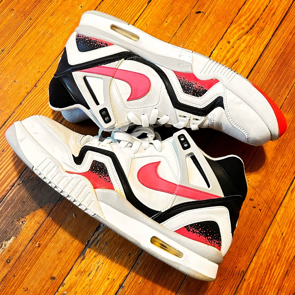 Nike Air Tech Challenge 2 “hot lava”